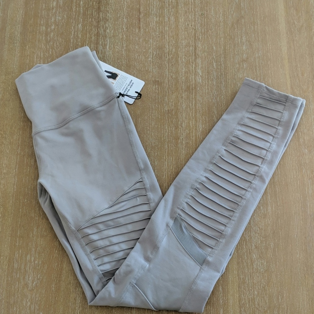 Alo Yoga High Waist Moto Leggings Lavender Sm - Picture 5 of 6